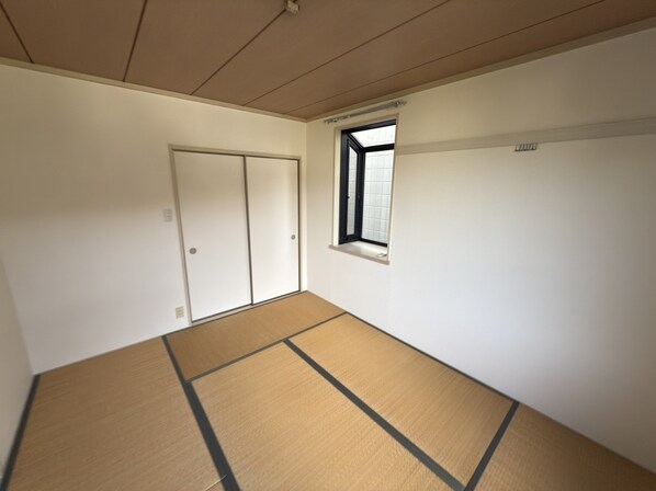 銀の馬車道 壱番館の物件内観写真